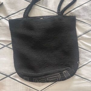Liz Claiborne Black Woven Tote Bag